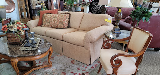 Furniture Store «Clearing House Furniture», reviews and photos, 3729 Southside Blvd, Jacksonville, FL 32216, USA