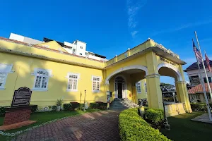Muzium Diraja Istana Batu image
