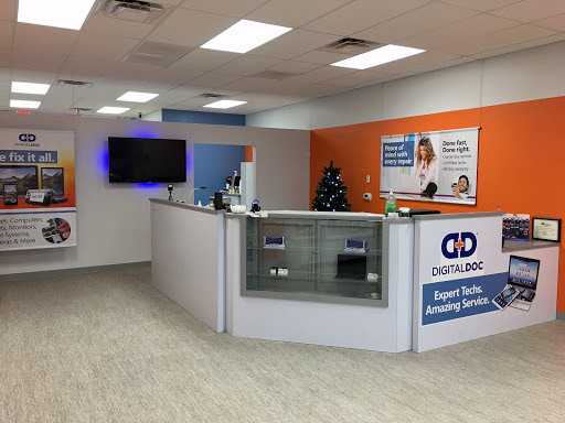 Electronics Repair Shop «Digital Doc», reviews and photos, 16897 Chesterfield Airport Rd, Chesterfield, MO 63005, USA