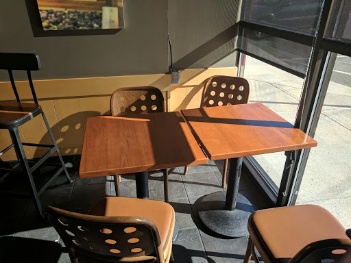 Coffee Shop «Starbucks», reviews and photos, 366 Broadway, Saugus, MA 01906, USA