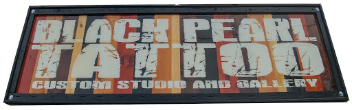 Tattoo Shop «Black Pearl Tattoo Studio & Gallery», reviews and photos, 509 Main St, Hyannis, MA 02601, USA