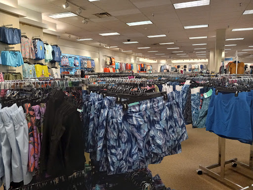 Shopping Mall «Coralwood Shopping Center», reviews and photos, 2301 Del Prado Blvd S, Cape Coral, FL 33990, USA