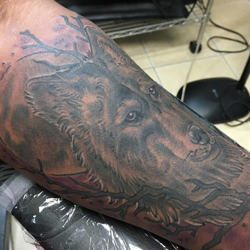 Tattoo Shop «Shaded Soul Tattoos & Piercing», reviews and photos, 340 W Ponce de Leon Ave, Decatur, GA 30030, USA