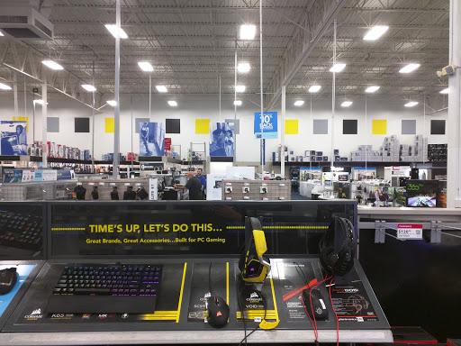 Electronics Store «Best Buy», reviews and photos, 445 Howe Ave, Cuyahoga Falls, OH 44221, USA