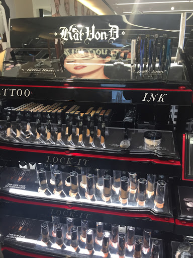 Cosmetics Store «SEPHORA», reviews and photos, 338 W Hillcrest Dr, Thousand Oaks, CA 91360, USA