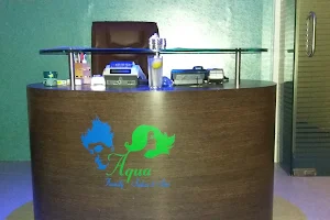 Aqua family salon and spa image