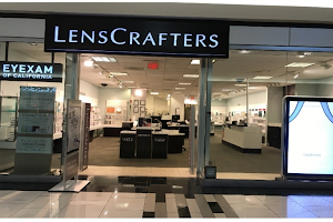 LensCrafters image