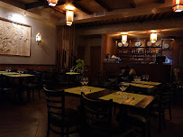 Atmosphère du Restaurant thaï Khun Thaï. à Croissy - n°9