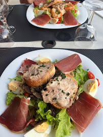 Plats et boissons du Restaurant français Restaurant Le Cellier à Saint-Front-sur-Lémance - n°1