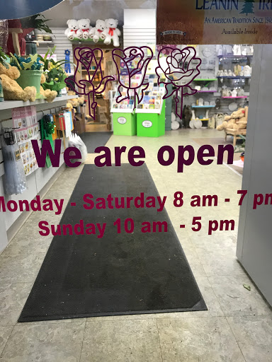 Florist «Flowerama», reviews and photos, 4 W Hawley St, Mundelein, IL 60060, USA