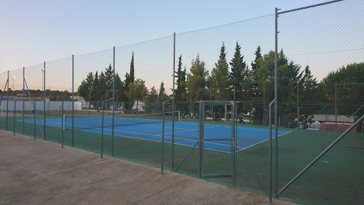 Pista de tenis pública municipal de Minglanilla.