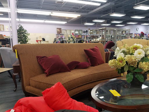 Thrift Store «Wings Resale Store», reviews and photos, 8349 W Golf Rd, Niles, IL 60714, USA