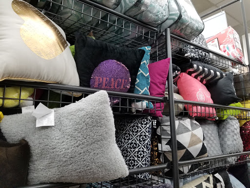 Discount Store «Fallas Discount Stores», reviews and photos, 6045 Madison Ave, Carmichael, CA 95608, USA