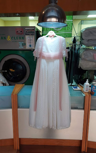 Clean + Clean en Cáceres‎, Cáceres‎