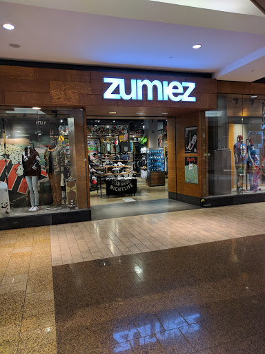 Clothing Store «Zumiez», reviews and photos, 11160 Veirs Mill Rd #139, Wheaton, MD 20902, USA