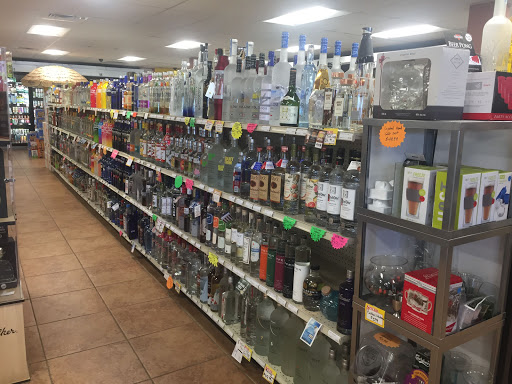 Liquor Store «Lafayette Wine & Liquor», reviews and photos, 30 Lafayette Sq, Vernon, CT 06066, USA