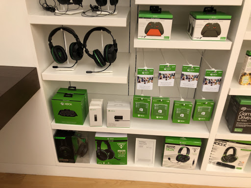 Computer Store «Microsoft Store - Westfield San Francisco Centre», reviews and photos, 845 Market St #257, San Francisco, CA 94103, USA