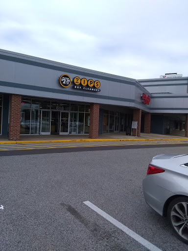 Dry Cleaner «ZIPS Dry Cleaners», reviews and photos, 618 York Rd, Warminster, PA 18974, USA