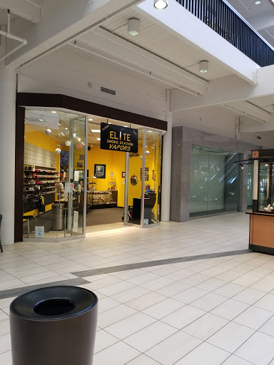 Shopping Mall «Salem Center», reviews and photos, 401 Center St NE, Salem, OR 97301, USA