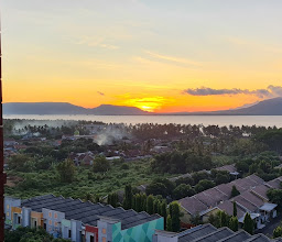 ILLIRA Hotel Banyuwangi photo