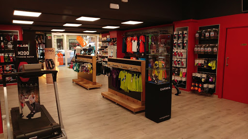 trail running stores