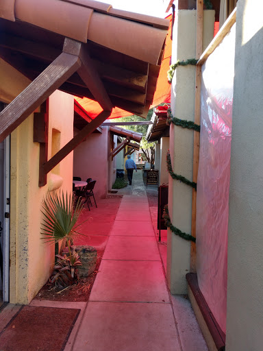 American Restaurant «Monterey Court», reviews and photos, 505 W Miracle Mile, Tucson, AZ 85705, USA