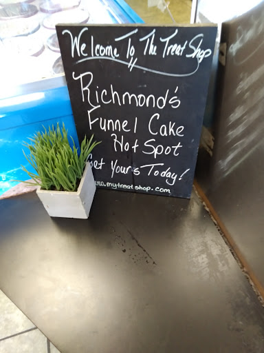Donut Shop «The Treat Shop RVA», reviews and photos, 6114 Jahnke Rd, Richmond, VA 23225, USA