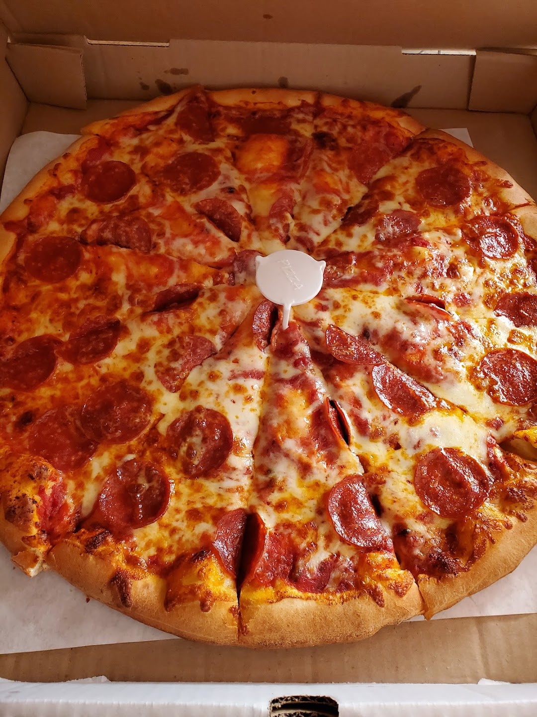Denos Pizza