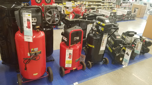 Hardware Store «Harbor Freight Tools», reviews and photos, 2418 Commercial Way, Spring Hill, FL 34606, USA