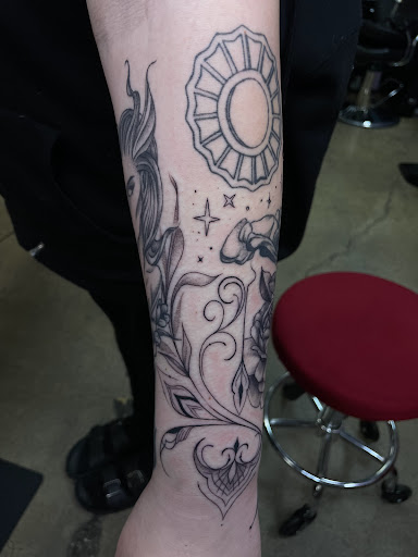 Explore iowa hawkeye tattoo ideas, creative tattoo ideas in Spring, available at Skin Stories Tat2