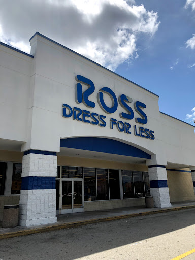 Clothing Store «Ross Dress for Less», reviews and photos, 20519 S Dixie Hwy, Cutler Bay, FL 33189, USA
