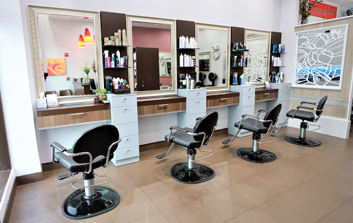 Beauty Salon «Voila Hair Salon», reviews and photos, 1139 18th St NW, Washington, DC 20036, USA