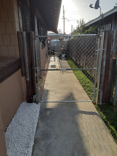 Building Materials Supplier «West Los Angeles Building Material», reviews and photos, 5139 W 106th St, Inglewood, CA 90304, USA