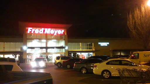 Grocery Store «Fred Meyer», reviews and photos, 12221 120th Ave NE, Kirkland, WA 98034, USA