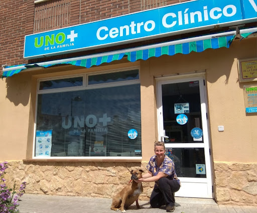 Centro Clínico Veterinario Uno + de La Familia en Dsn