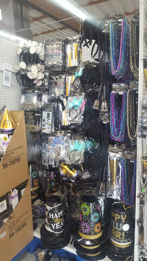 Discount Store «99 Cents Only Stores», reviews and photos, 789 S Tustin St, Orange, CA 92866, USA