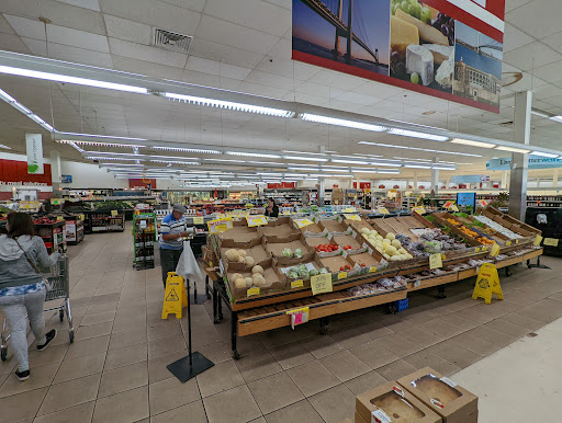 Supermarket «SuperFresh», reviews and photos, 3501 Amboy Rd, Staten Island, NY 10306, USA