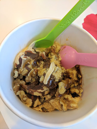 Frozen Yogurt Shop «Yogurtland», reviews and photos, 152 Sunset Dr, San Ramon, CA 94583, USA