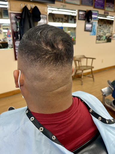 Barber Shop «Los Gatos Barber Shop», reviews and photos, 15692 Los Gatos Blvd, Los Gatos, CA 95032, USA