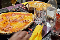 Plats et boissons du Pizzeria La Scudéria Pizzéria Restaurant à Saint-Michel-de-Maurienne - n°1