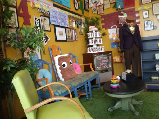 Ice Cream Shop «Simple Ice Cream Sandwiches», reviews and photos, 960 S Virginia St a, Reno, NV 89502, USA