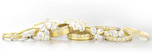 Wanderlust Jewelers, 12429 Cedar Rd #25, Cleveland Heights, OH 44106, USA, 