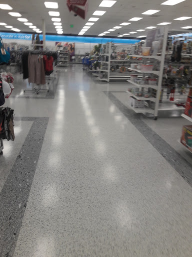 Clothing Store «Ross Dress for Less», reviews and photos, 5439 Washington Pike, Knoxville, TN 37918, USA