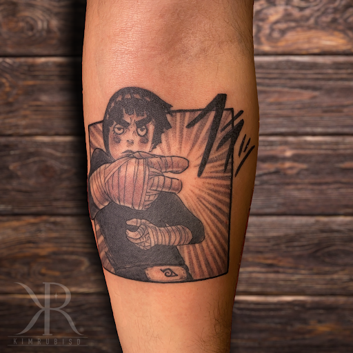 Explore cute bee tattoo ideas, creative tattoo ideas in San Diego, available at Inkfinite Artistry