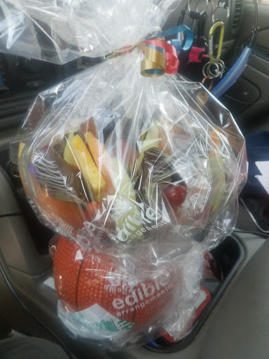 Gift Shop «Edible Arrangements», reviews and photos, 2602 E 62nd St, Indianapolis, IN 46220, USA