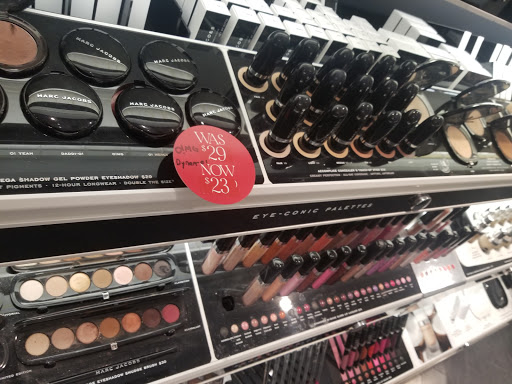 Cosmetics Store «SEPHORA», reviews and photos, 160 Crocker Park Blvd, Westlake, OH 44145, USA