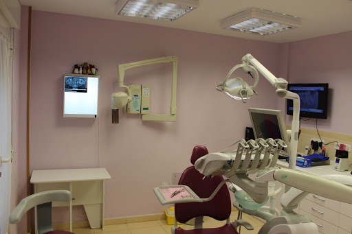 ODONTO-SALUD S.L. en Camarma de Esteruelas, Madrid