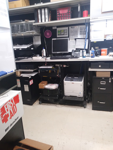 Auto Parts Store «AutoZone», reviews and photos, 10908 Dixie Hwy, Louisville, KY 40272, USA