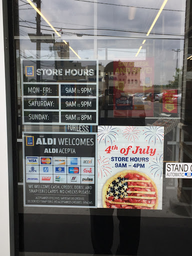 Grocery Store «Aldi Food Market», reviews and photos, 496 Main St, Hackensack, NJ 07601, USA