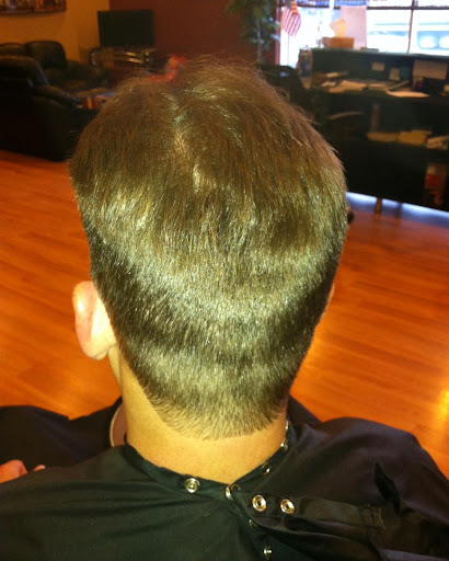 Beauty Salon «8 Cuts Hair Salon», reviews and photos, 159 S Telegraph Rd, Pontiac, MI 48341, USA